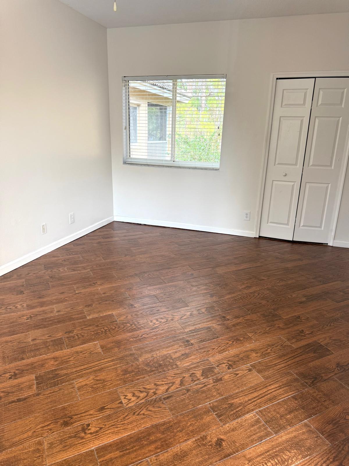 Building Photo - 8950 Sandshot Ct