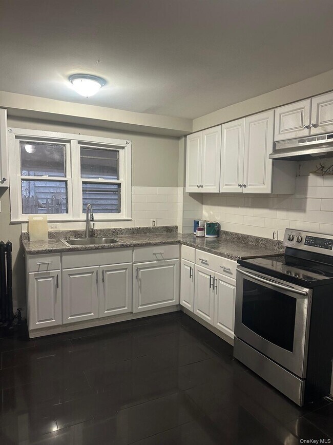 Building Photo - 25 Virginia Ave