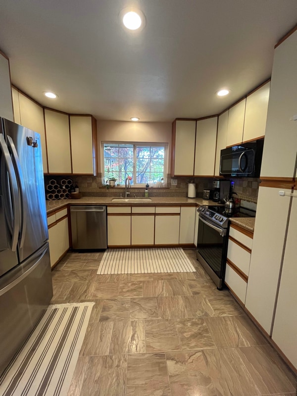 Building Photo - 4120 Pomona Way