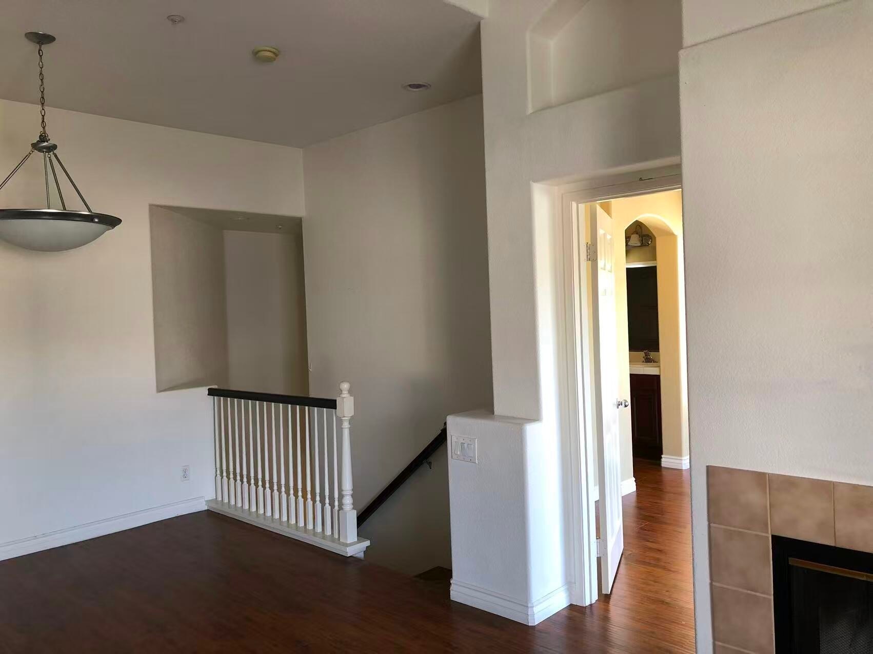 Building Photo - 16908 Robins Nest Way