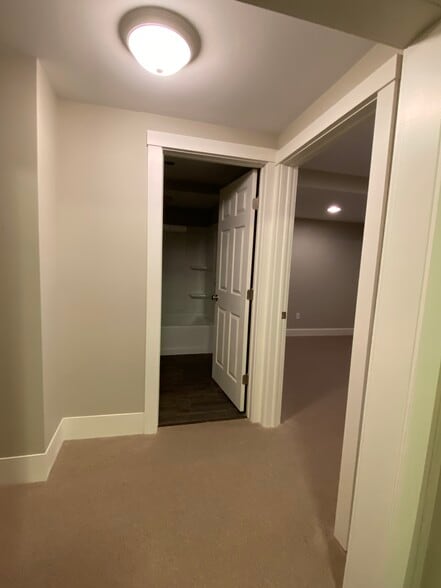 Building Photo - 50 Utica St