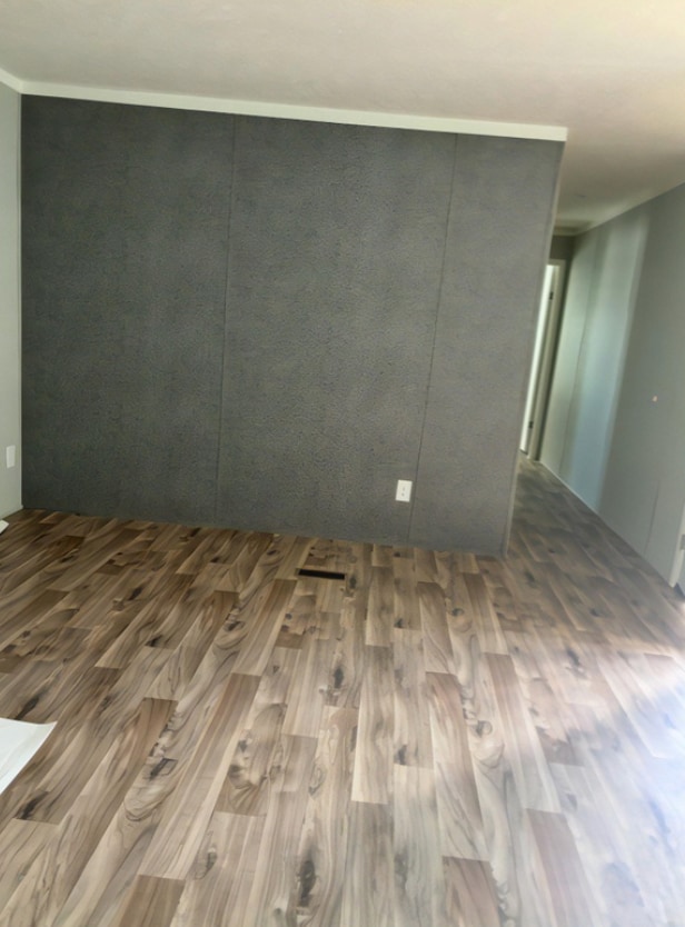 Building Photo - Room in Apartment on Lee Hy Dr