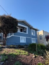 Building Photo - 4433 Brookdale Ave