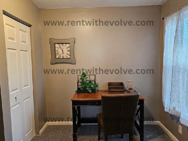 Building Photo - 1349 G. Ave., New Castle, IN