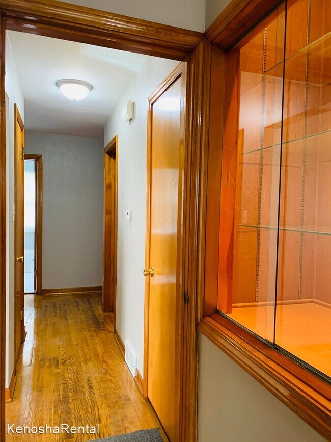 Building Photo - 3 br, 1 bath House - 7807 28th Avenue