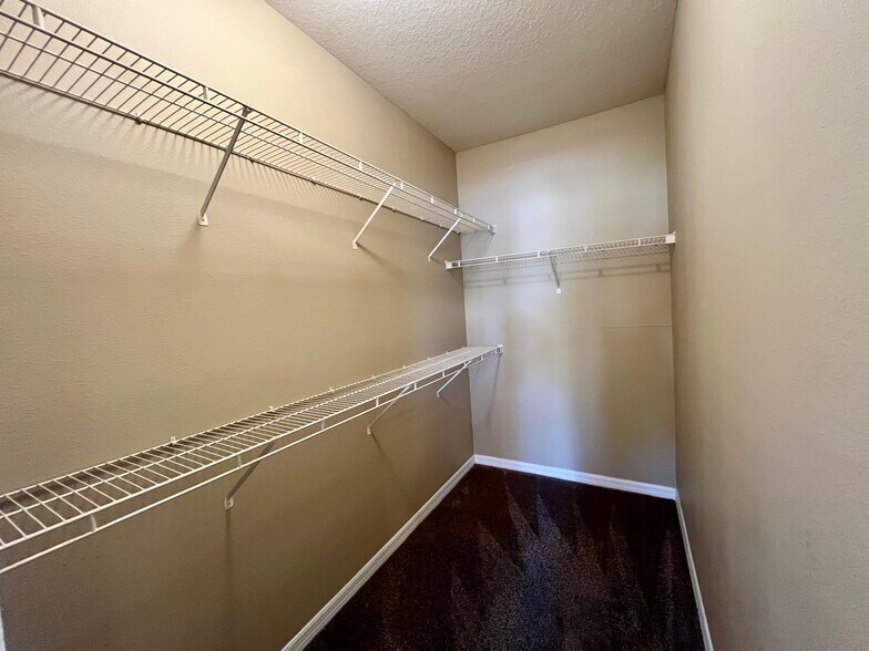 Building Photo - 10764 70th Ave