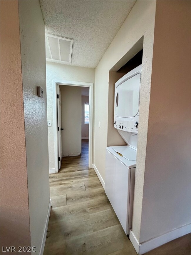 Building Photo - 4300 N Lamont St