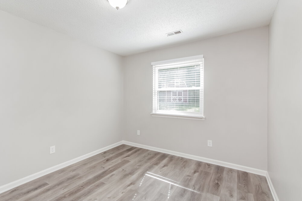 Building Photo - 6103 Kris Ln