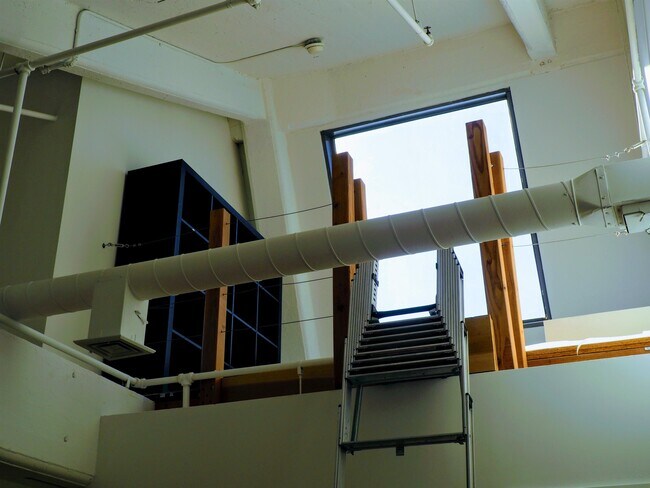 Building Photo - 50 Dey St