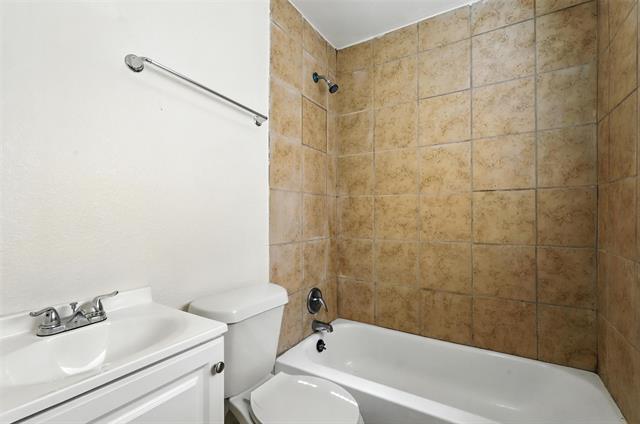 Building Photo - 7841 Abbott Dr