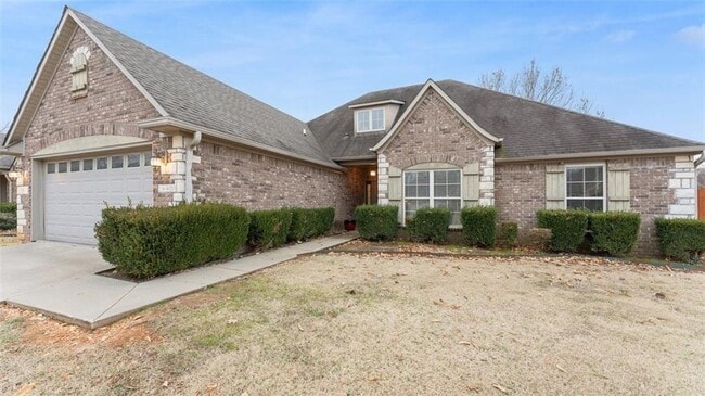Primary Photo - 3443 W Earnhardt Dr