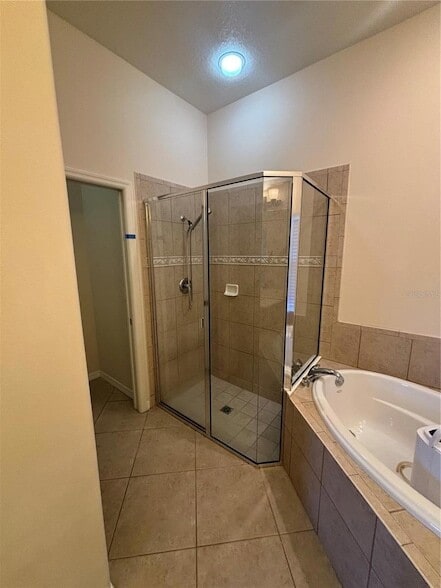 Building Photo - 11375 Dancing River Dr