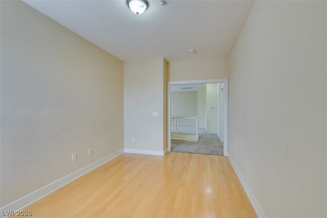 Building Photo - 228 Frapuccino Ave