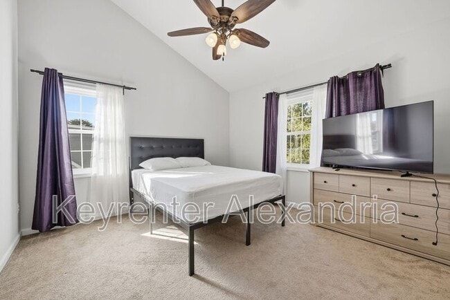 Primary Photo - 6022 Rixey Dr