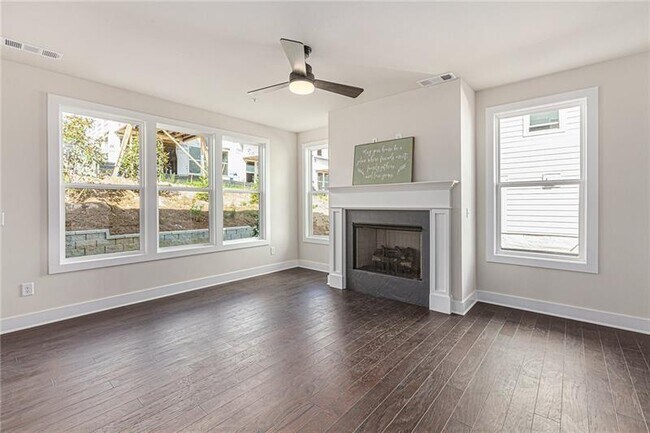 Building Photo - 1248 Winterhaven Dr