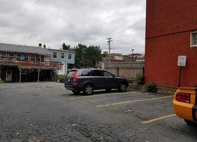 Building Photo - 228 N Duke St