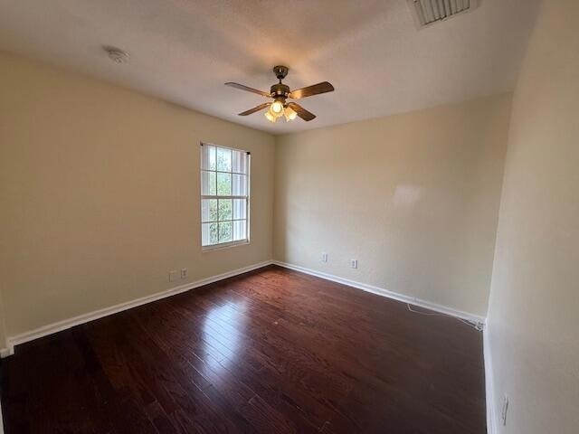 Building Photo - 1390 W 33rd St