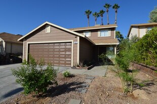 Building Photo - 1553 Teardrop St