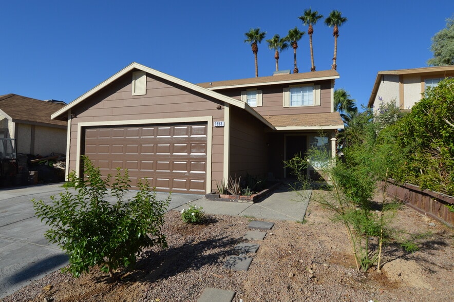 Primary Photo - 1553 Teardrop St