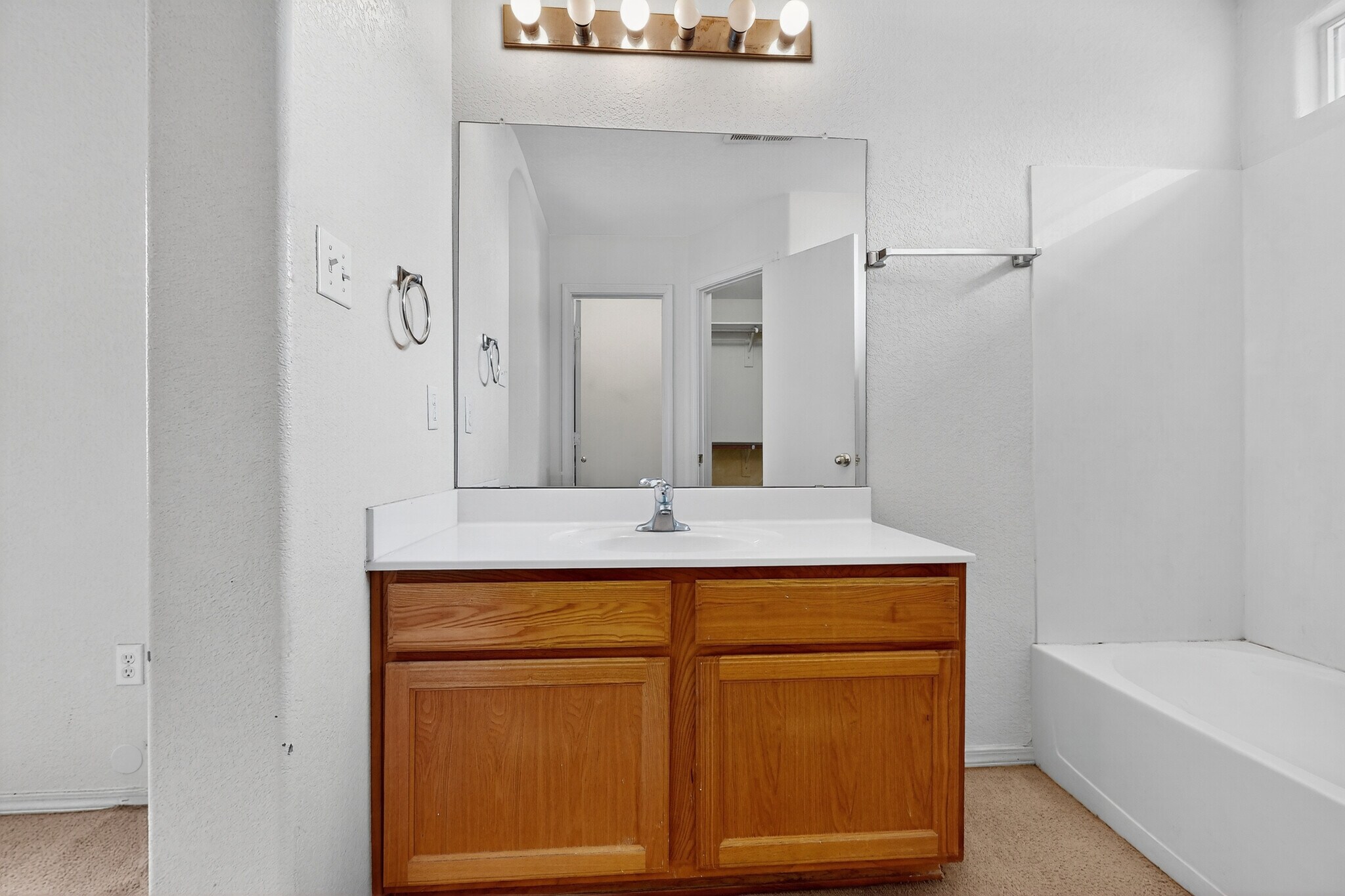 Building Photo - 9000 Violet Orchid Trl SW