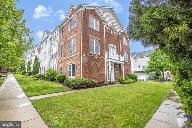 Primary Photo - 14741 Potomac Branch Dr