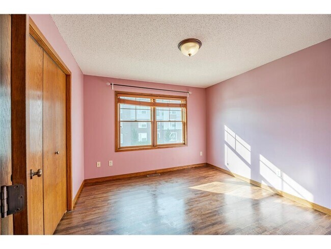 Building Photo - 926 Ramsey St