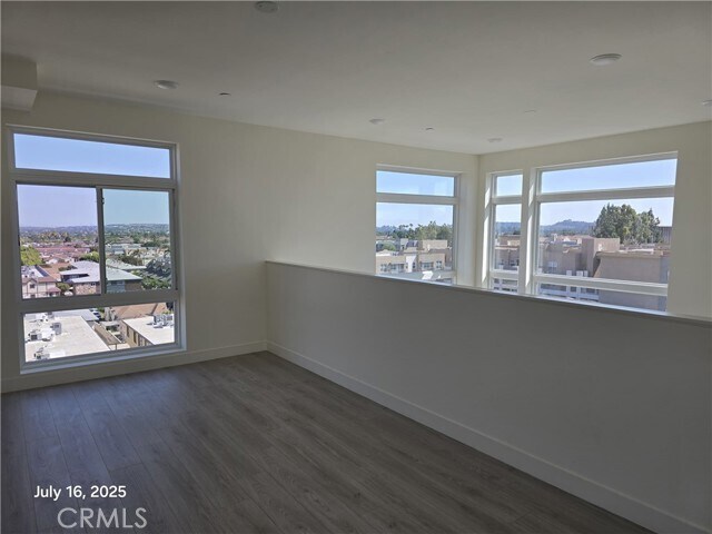 Building Photo - 168 S Monterey St