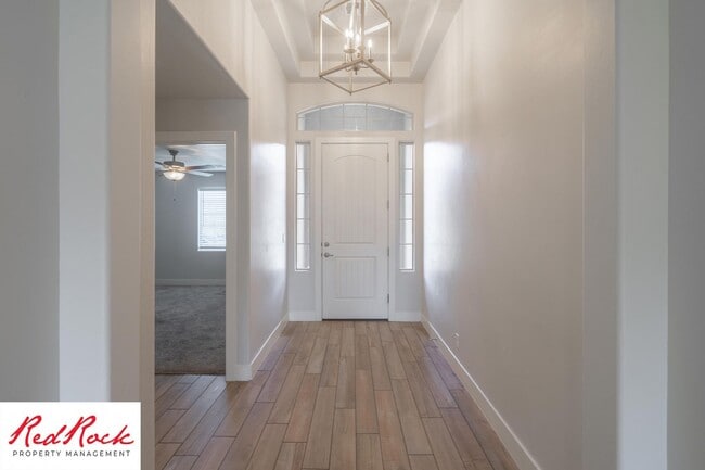 Building Photo - Beautiful 4 Bedroom Home
