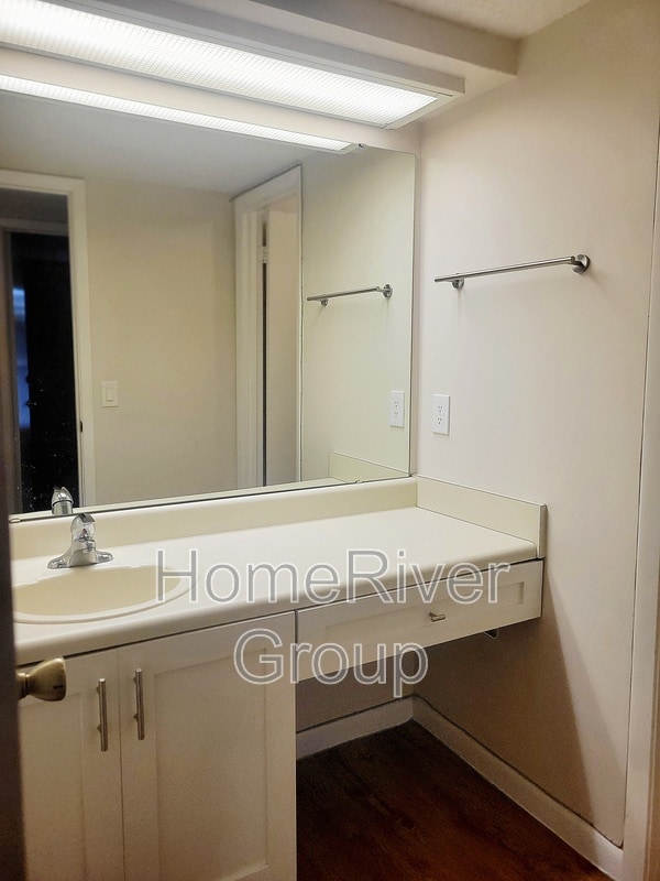 Building Photo - 1338 Stearman Ct