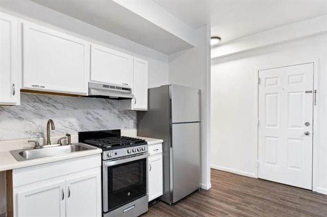 Building Photo - 203 Academy St