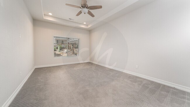 Building Photo - Banning Lewis Patio Home in The Retreat +5...