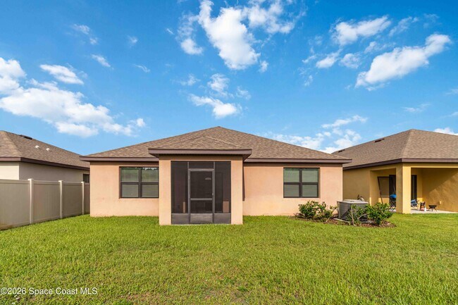 Building Photo - 939 Remington Green Dr SE