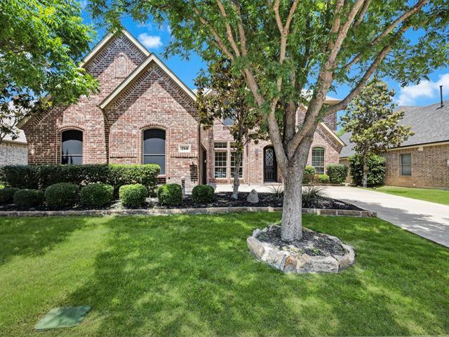 Building Photo - 214 Crestbrook Dr