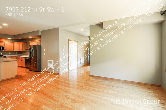 Building Photo - 7903 212th St SW