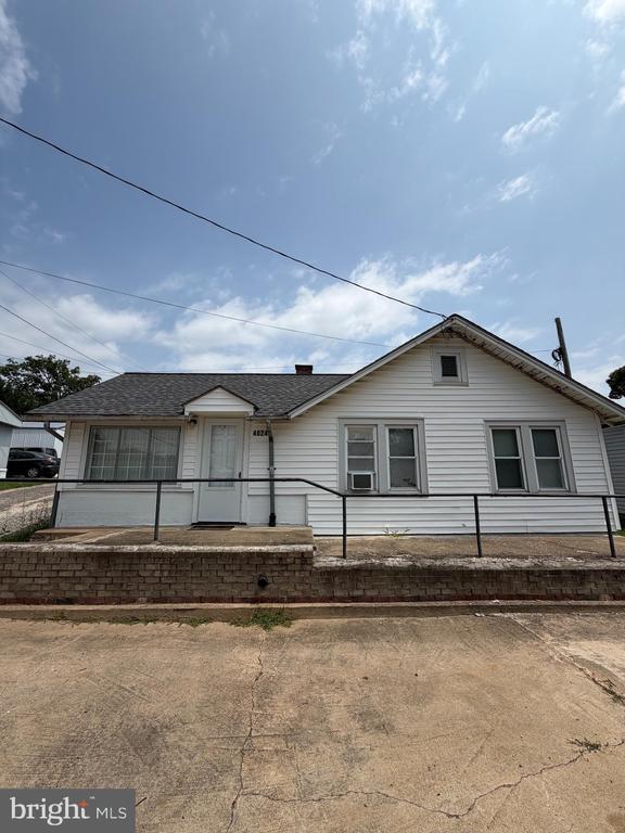 Building Photo - 4024 Bradys Hill Rd
