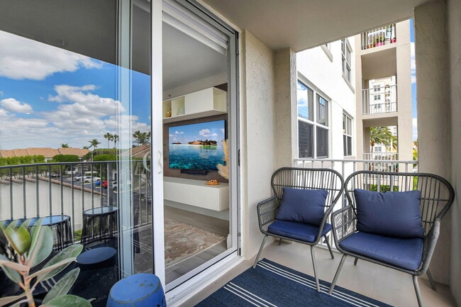 Building Photo - 3594 S Ocean Blvd