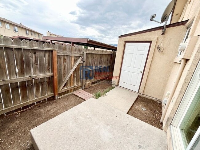 Building Photo - 3053 Starlight Cir