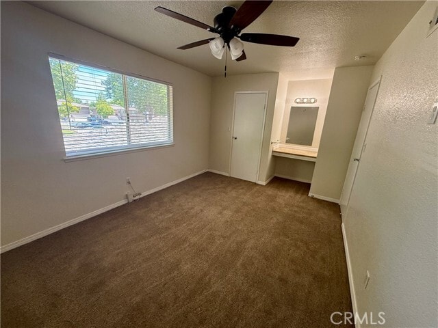 Building Photo - 3053 Knollwood Ave