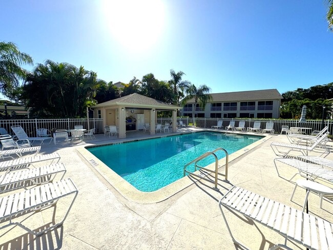 Building Photo - ** BRADSTROM AT LELY ** 3 BED / 2 BATH - CONDO - LIKE NEW! - GREAT LOCATION - ANNUAL RENTAL