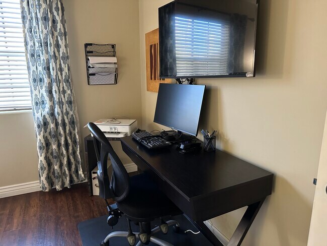 Building Photo - 4226 N 22nd St