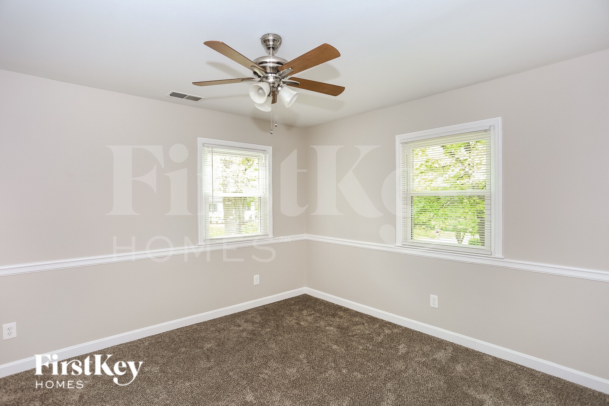 Building Photo - 6404 Pencade Ln