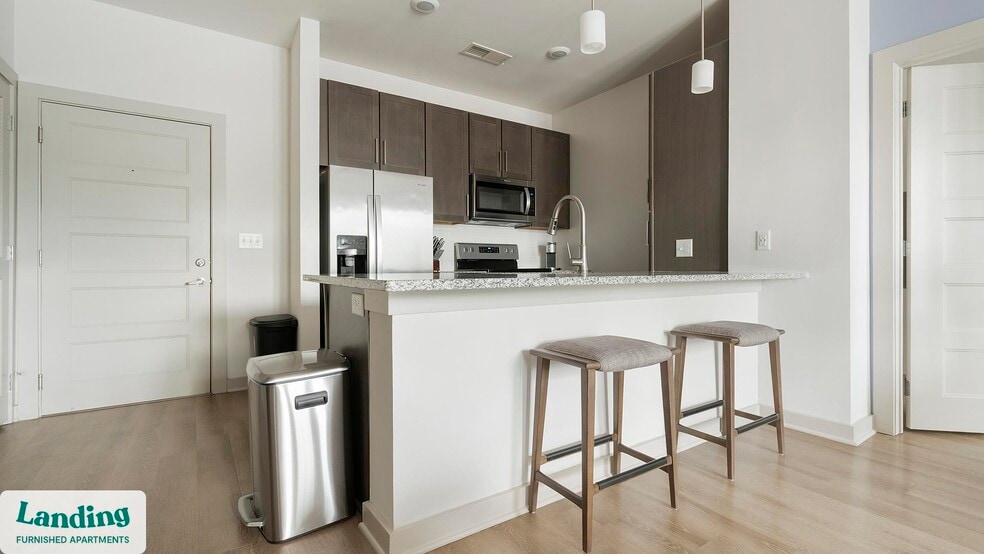 Building Photo - 340 W 25th St