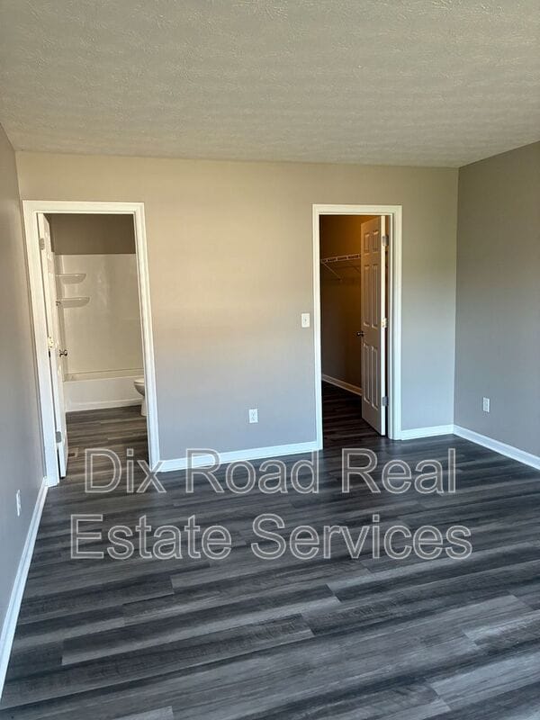 Building Photo - 2131 Pumpkin Ridge Ct