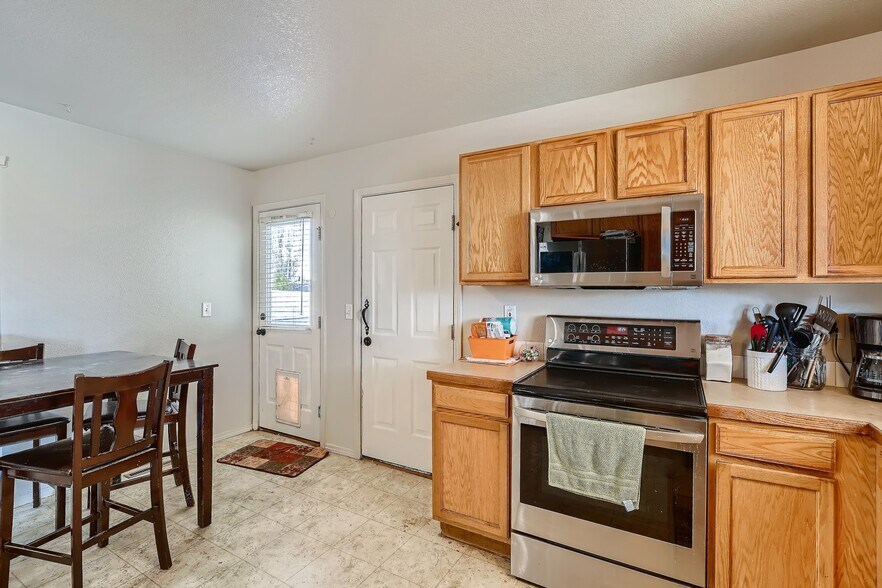 Building Photo - 3609 Watermans Landing Dr