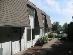 Building Photo - Nice clean 2 bedroom w/ private back yard