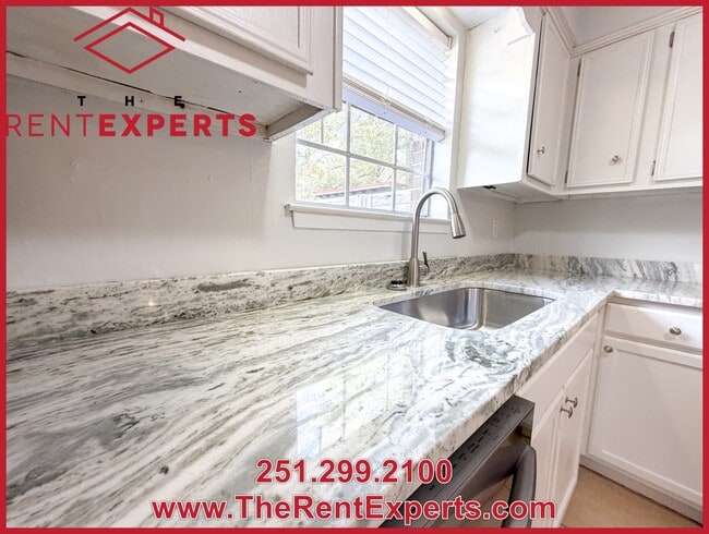 Building Photo - 8705 Ramsey Dr