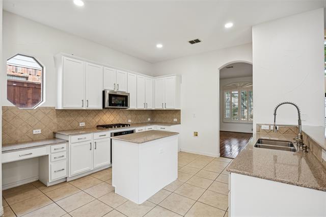 Building Photo - 6405 Eaglestone Dr