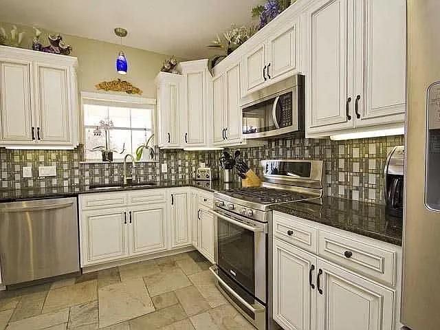 Building Photo - 16900 Brayton Park Dr
