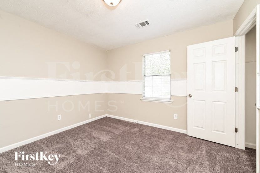 Building Photo - 130 Dunwick Ln