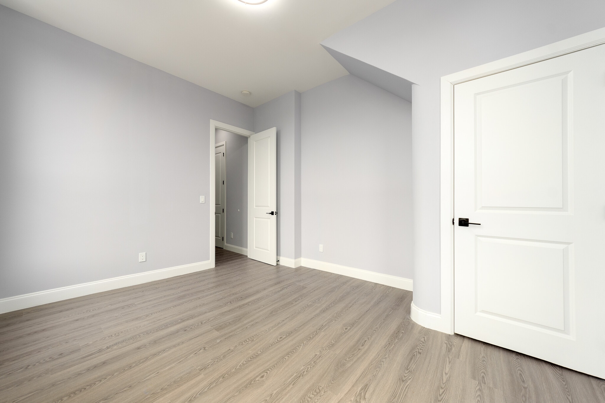 Building Photo - 222 Primrose Ave